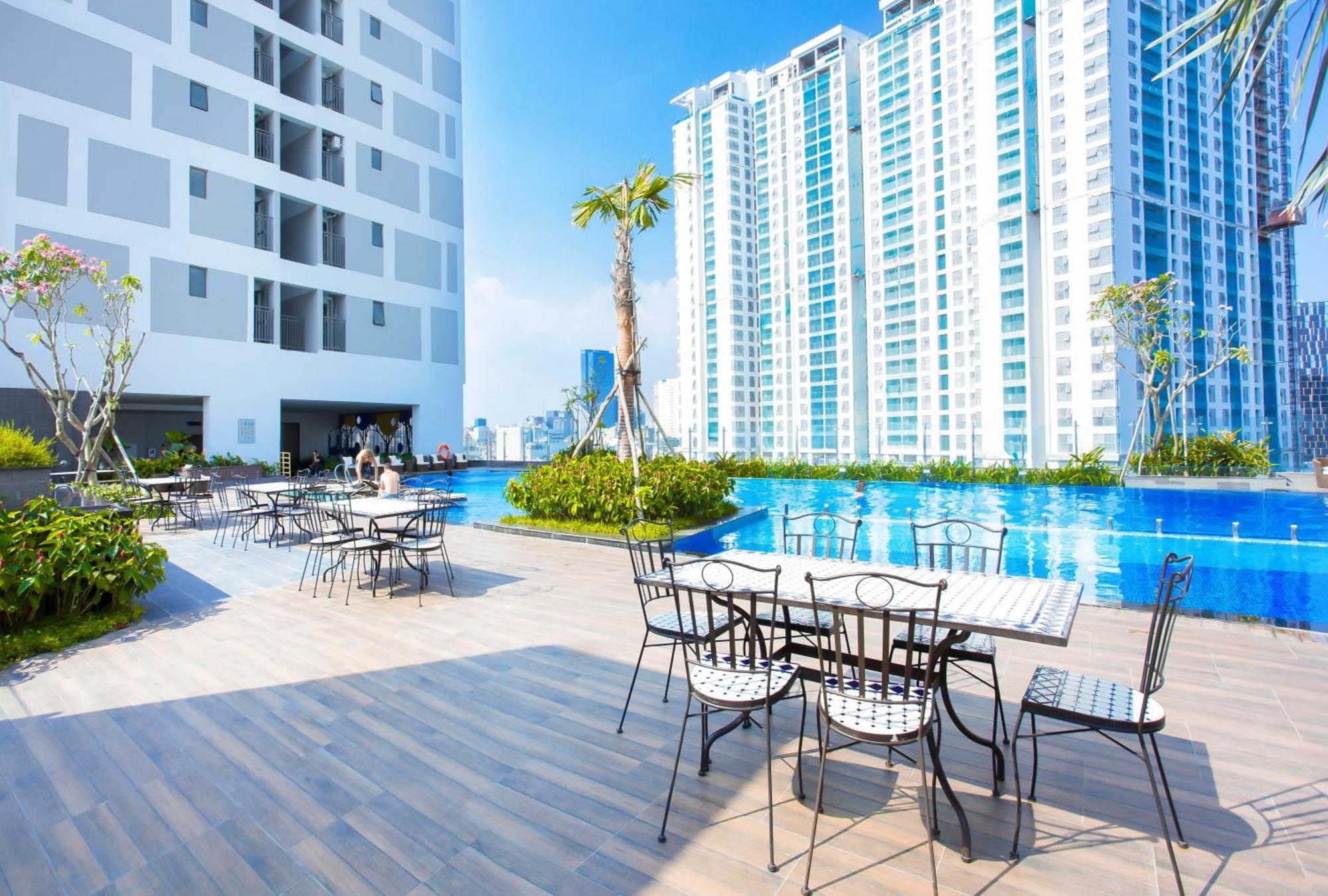 Aloha Saigon Apartment - Rivergate Residence Хошимин Екстериор снимка