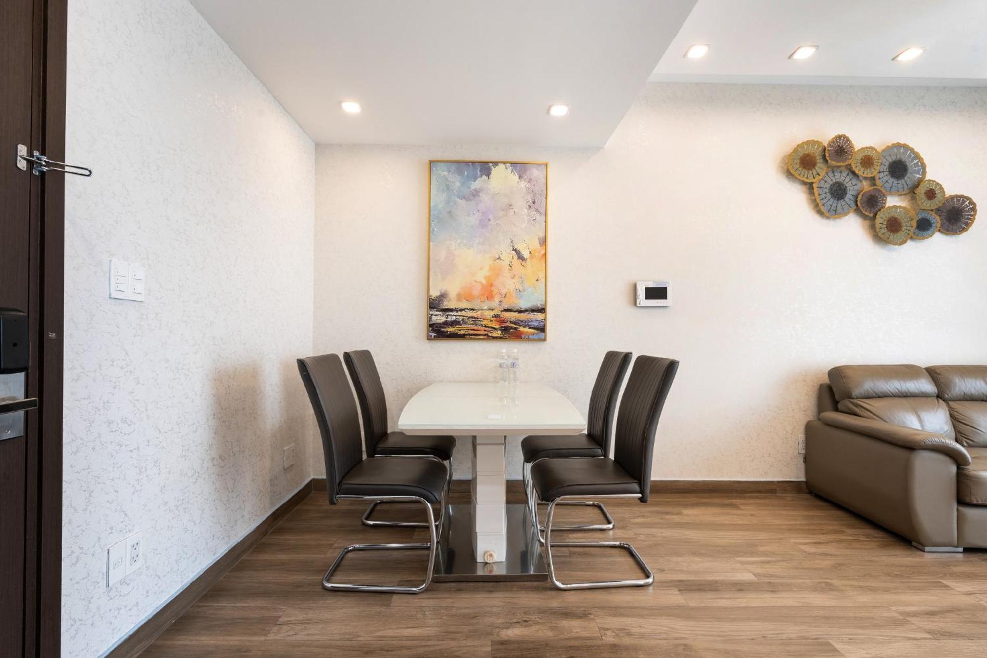 Aloha Saigon Apartment - Rivergate Residence Хошимин Екстериор снимка