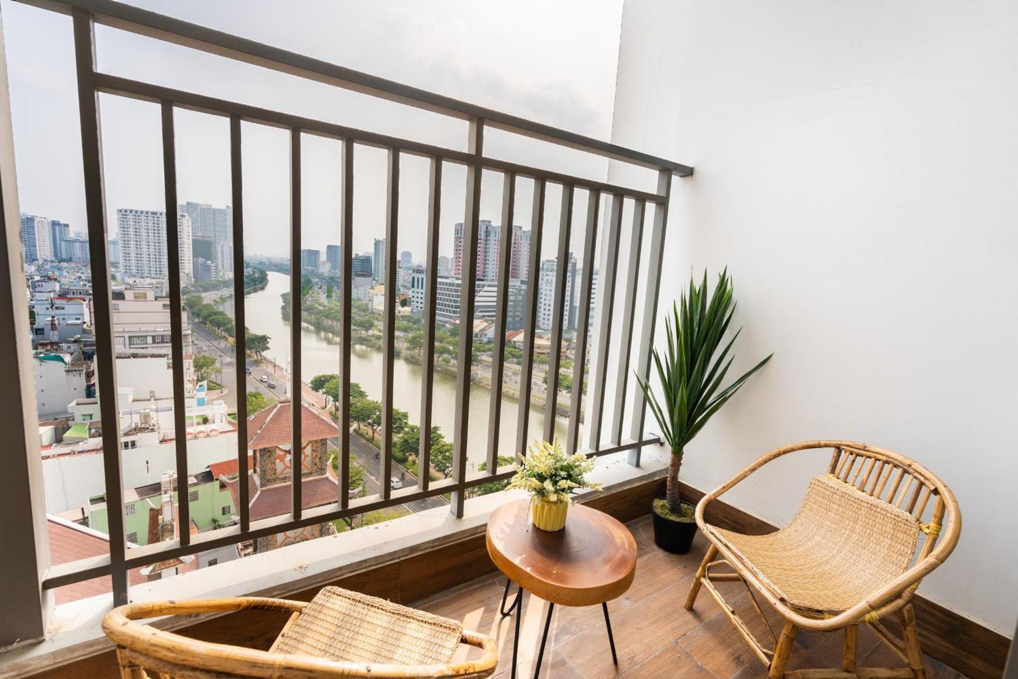Aloha Saigon Apartment - Rivergate Residence Хошимин Екстериор снимка
