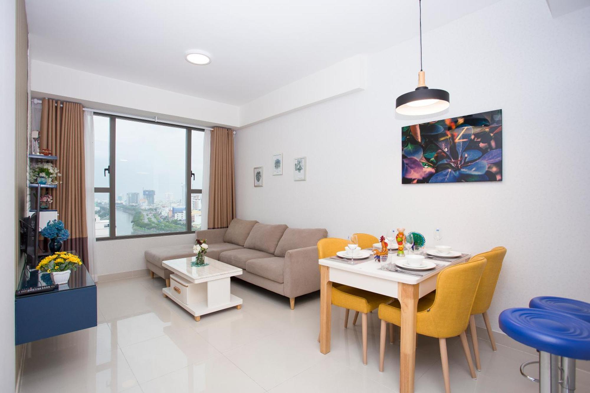 Olala Saigon Apartment - Rivergate Residence Хошимин Екстериор снимка